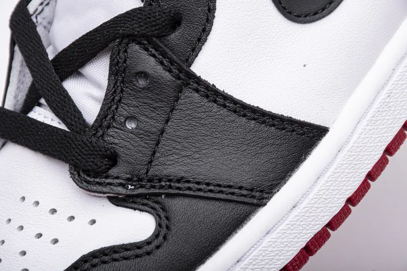 Reps StockX Shoes Air Jordan 1 OG High 'Black Toe' 555088-125??