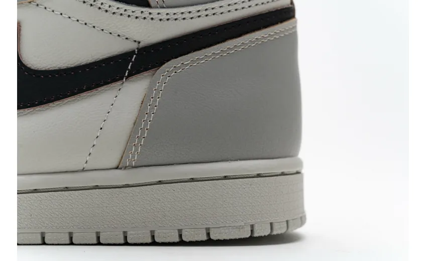 Reps StockX Shoes Air Jordan 1 Retro High OG NYC to Paris Grey CD6578-006??