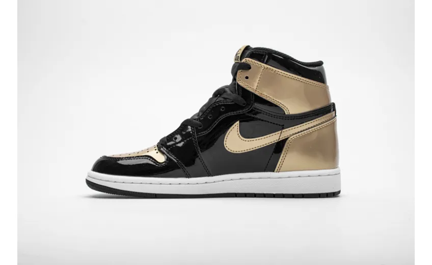 Reps StockX Shoes Air Jordan 1 Retro High OG “Gold Toe” 861428-007??
