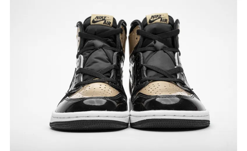 Reps StockX Shoes Air Jordan 1 Retro High OG “Gold Toe” 861428-007??