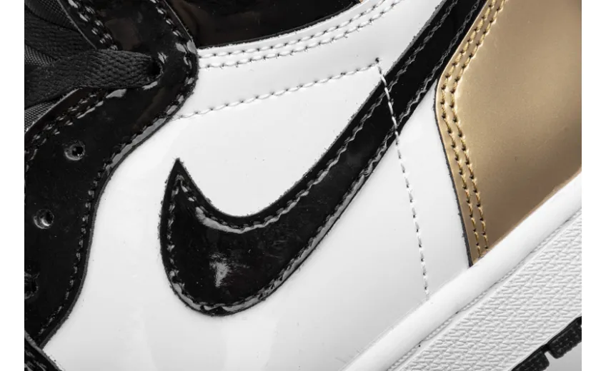 Reps StockX Shoes Air Jordan 1 Retro High OG “Gold Toe” 861428-007??