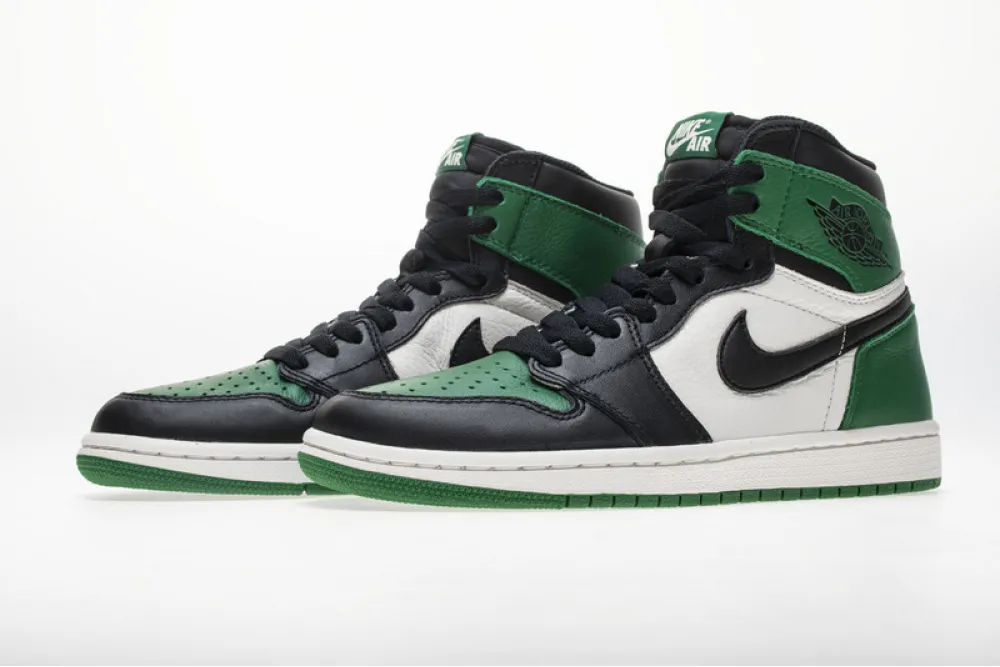  Air Jordan 1 High OG “Pine Green” 555088-302