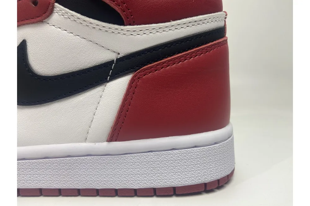 Reps StockX Shoes Air Jordan 1 High OG Chicago Red 555088-101??