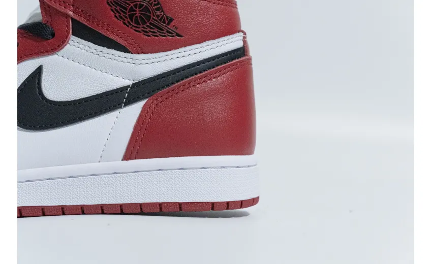 Reps StockX Shoes Air Jordan 1 High OG Chicago Red 555088-101??