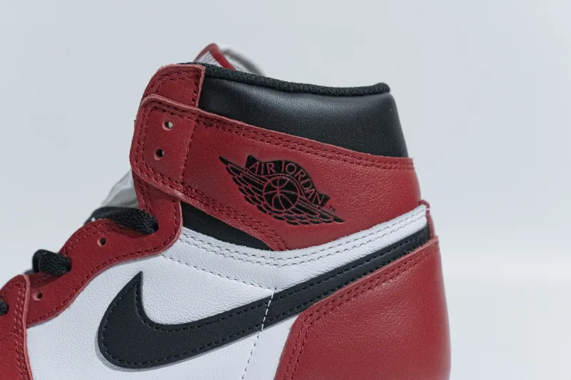 Reps StockX Shoes Air Jordan 1 High OG Chicago Red 555088-101??