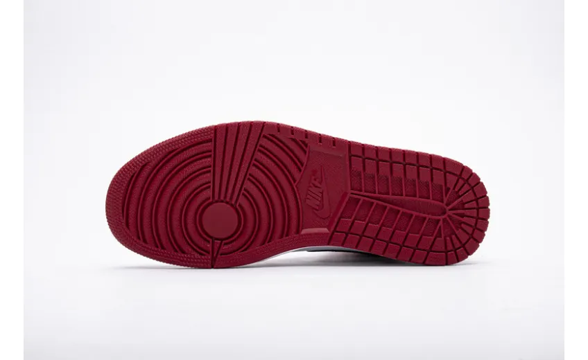 Reps StockX Shoes Air Jordan 1 High OG Chicago Red 555088-101??