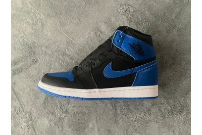  Air Jordan 1 High Retro Royal Blue 555088-007 02