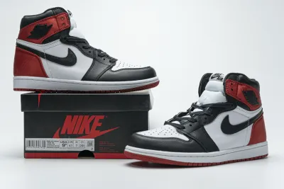  Air Jordan 1 Retro High Satin Black Toe CD0461-016 01