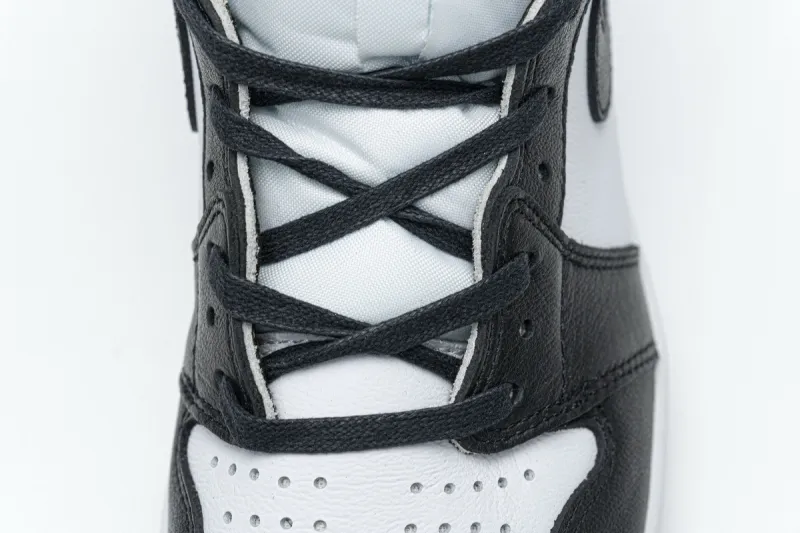 Reps StockX Shoes Air Jordan 1 Retro High Satin 'Black Toe' CD0461-016??