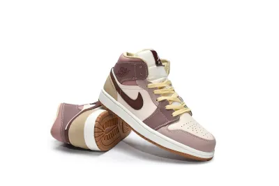  Air Jordan 1 Mid Brown Tan DO7440-821  02