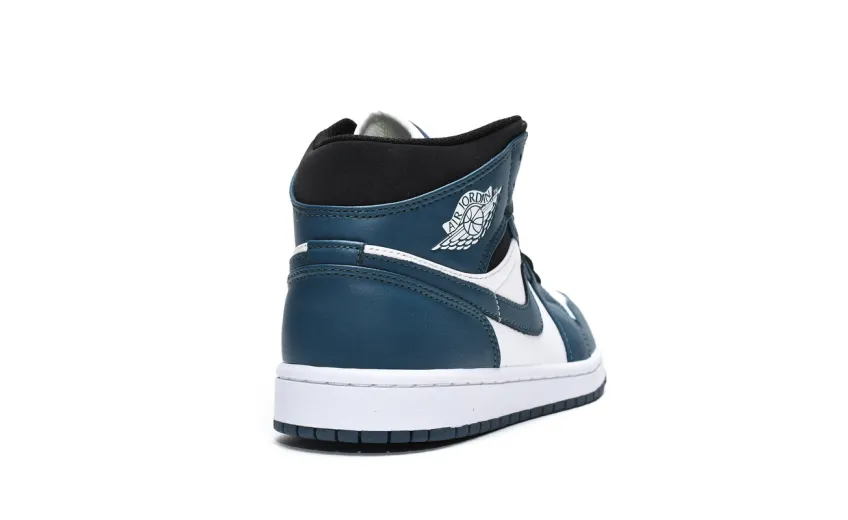 Jordan Mid Armory Navy
