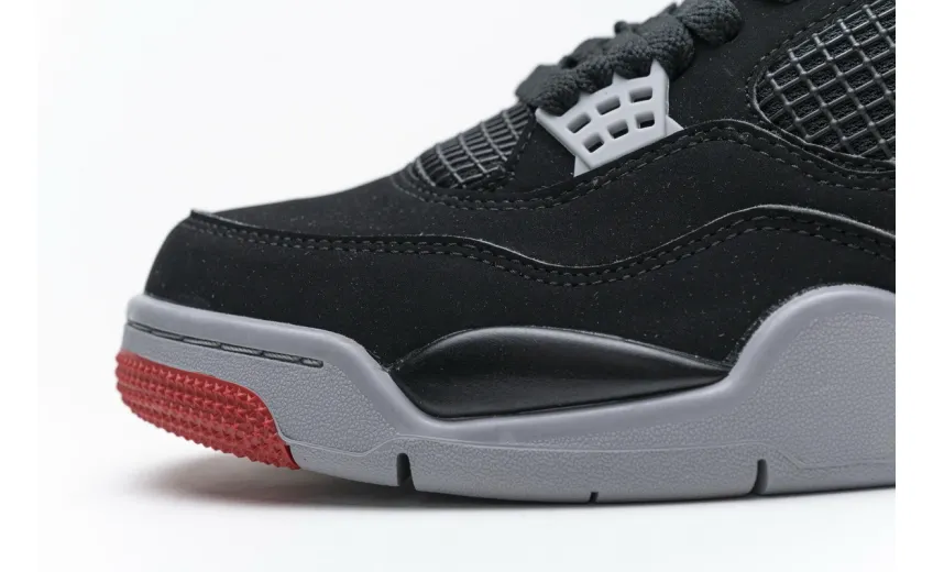 Air Jordan 4 OG Bred