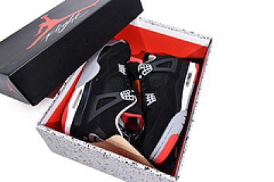 Jordan 4 Retro Bred (2019) 308497-060 02