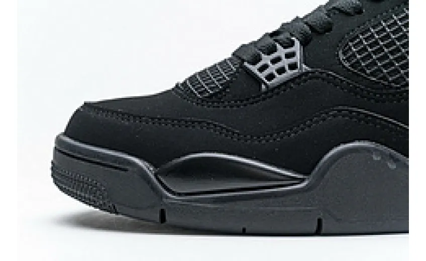 Black Cat 4's