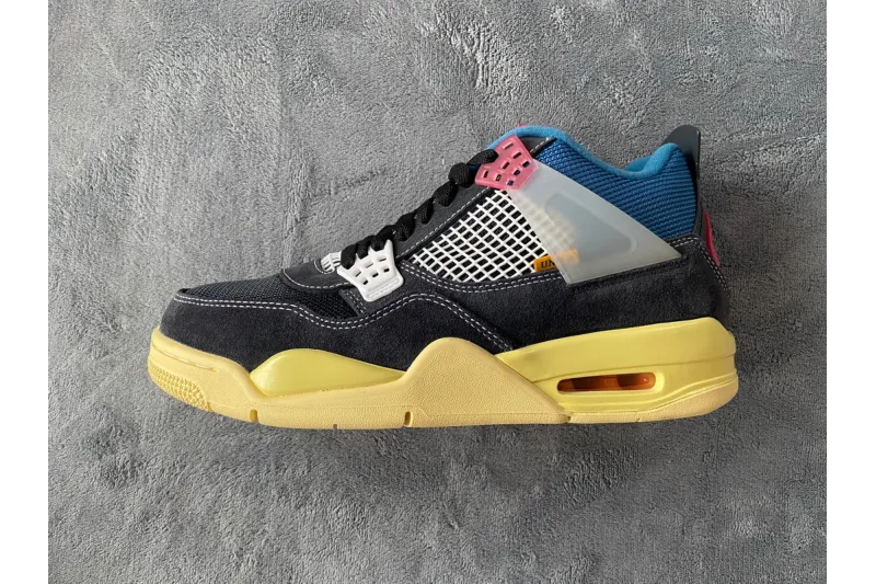 Jordan 4 Union Off Noir?