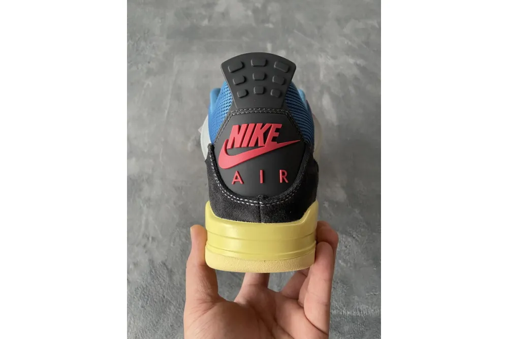 Jordan 4 Retro Union Off Noir?