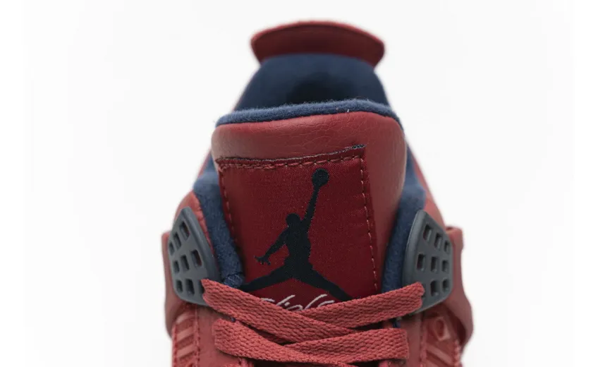 Jordan 4 Fiba Red