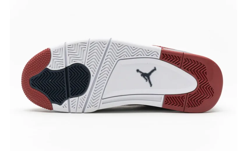 Fiba Jordan 4