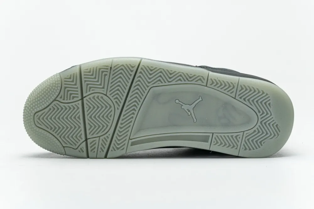 Reps StockX Shoes Air Jordan 4 Retro KAWS Black 930155-001??