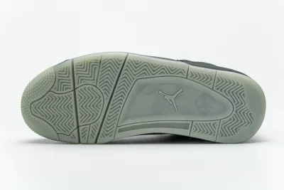  Air Jordan 4 Retro KAWS Black 930155-001 02