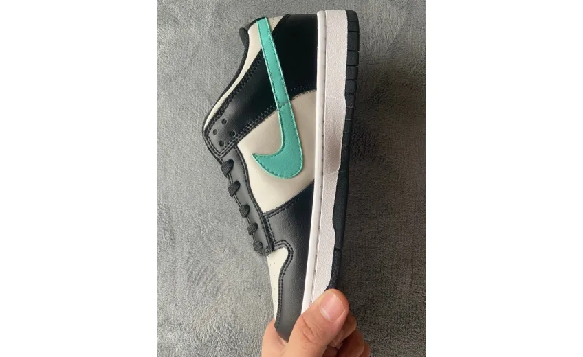 Reps StockX Shoes Nike Dunk SB Low Tiffany Black CW1590-003??