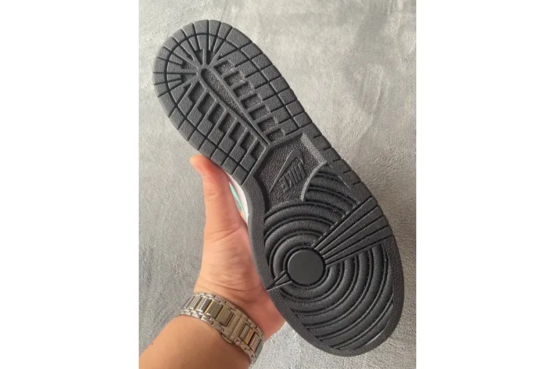 Reps StockX Shoes Nike Dunk SB Low Tiffany Black CW1590-003??