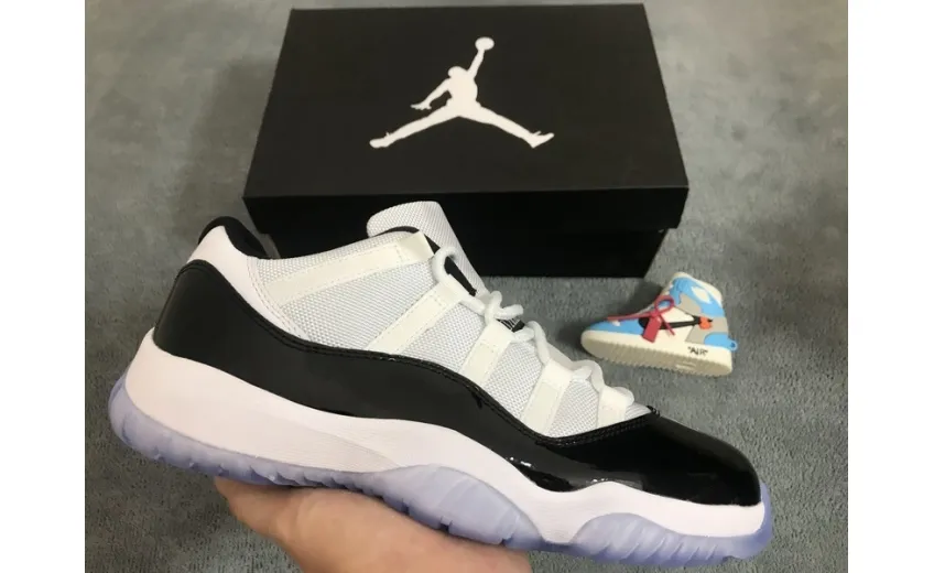 Reps StockX Shoes Air Jordan 11 Retro Low Concord Black White 528895-153??