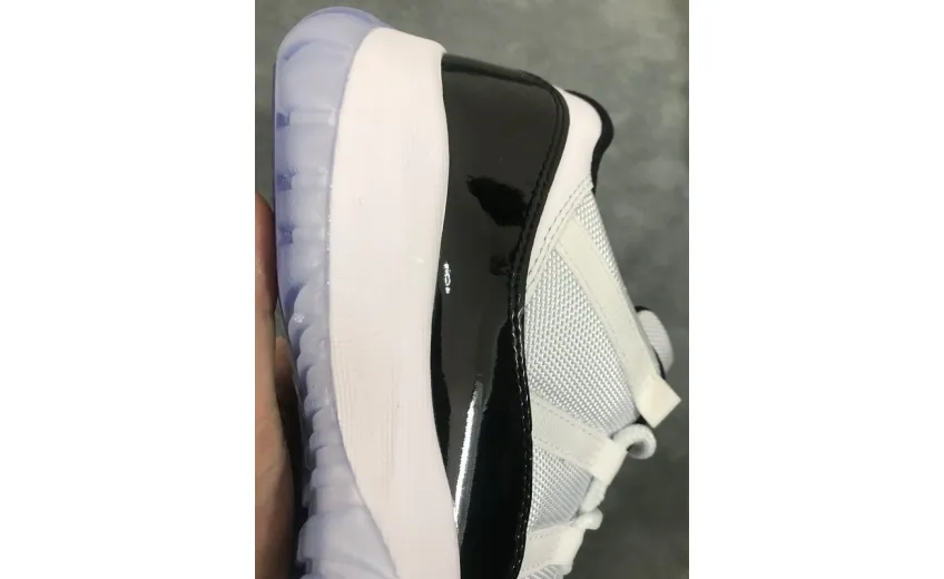 Reps StockX Shoes Air Jordan 11 Retro Low Concord Black White 528895-153??