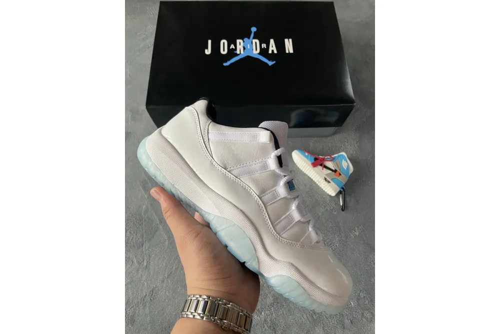 Reps StockX Shoes Air Jordan 11 Retro Low Legend Blue AV2187-117??