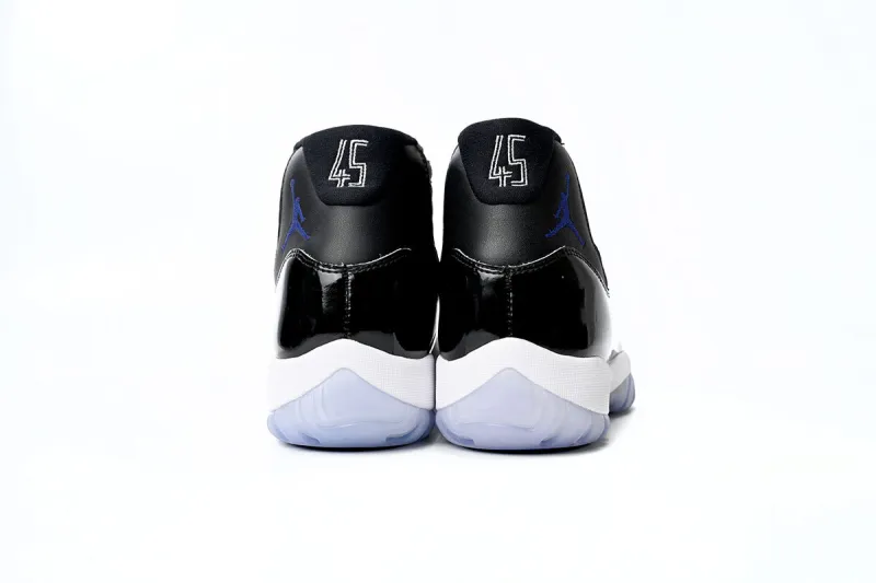 space jam jordan 11 replica