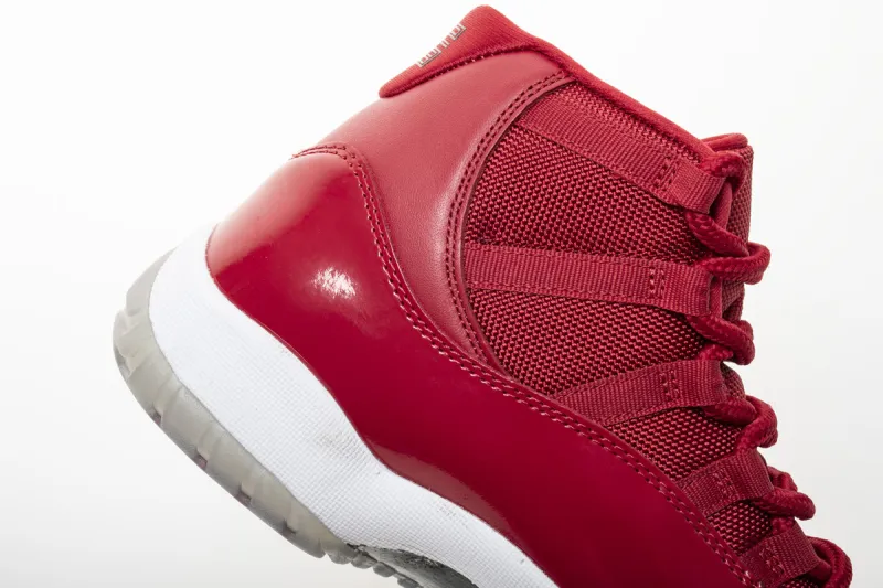 Reps StockX Shoes Air Jordan 11 “Chicago” Red 378037-623??