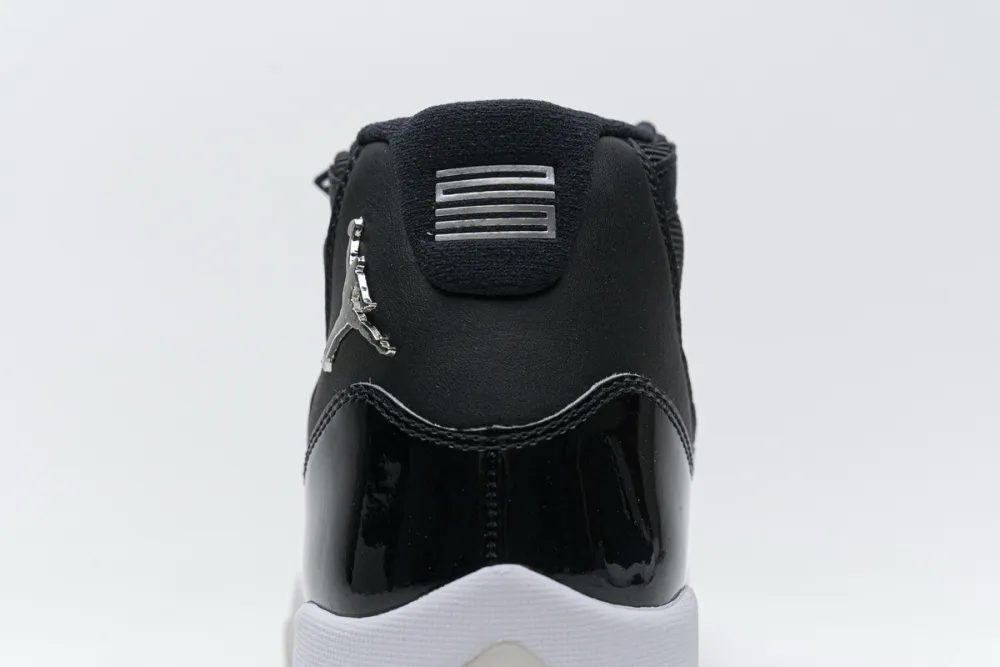 Reps StockX Shoes Air Jordan 11 25th Anniversary Black Silver Eyelets CT8012-011??