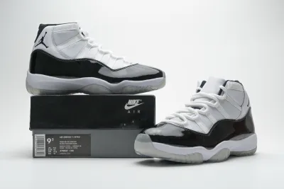  Air Jordan 11 Retro “Concord” White Black 378037-100 02