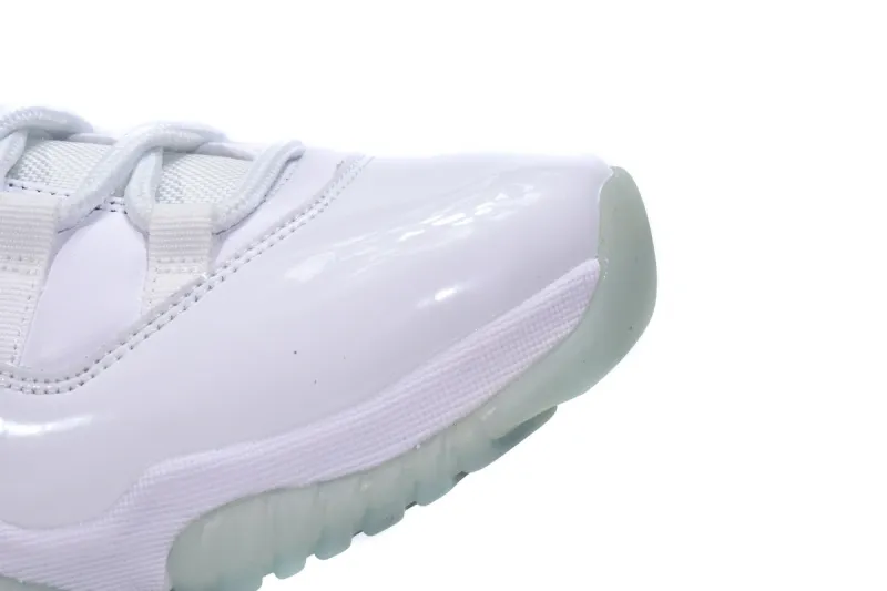 jordan 11 low legend blue reps