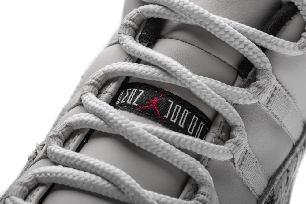 jordan 11 low light bone snakeskin replica