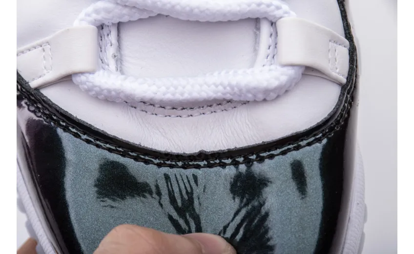 Reps StockX Shoes Air Jordan 11 Emerald Easter Black White 528895-145??