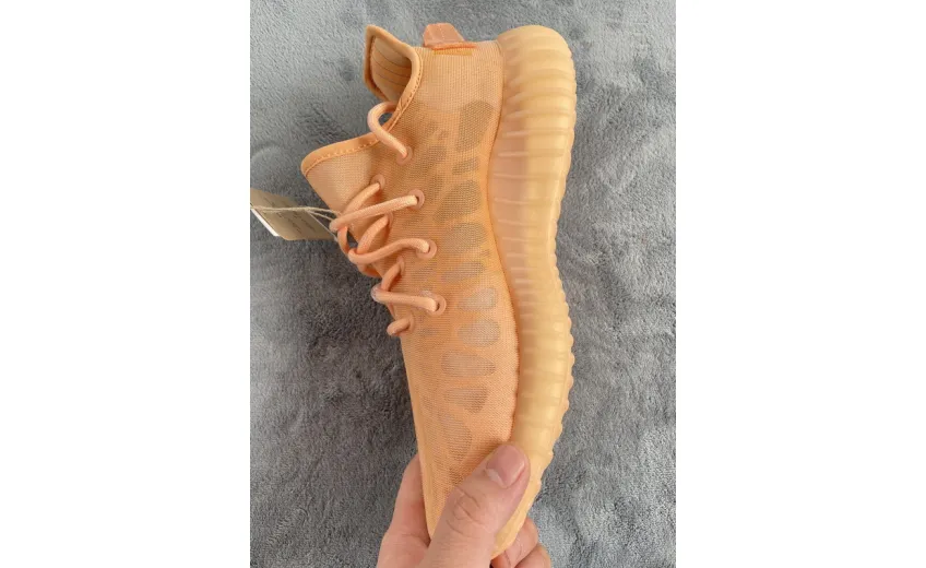Reps StockX Shoes Adidas Yeezy Boost 350 V2 Moncla Orange GW2870??