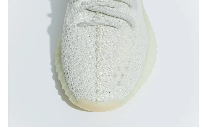 Reps StockX Shoes Adidas Yeezy Boost 350 V2 Light UV Sensitive Green GY3438??