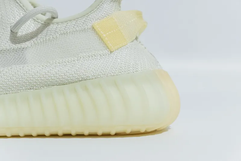 Reps StockX Shoes Adidas Yeezy Boost 350 V2 Light UV Sensitive Green GY3438??
