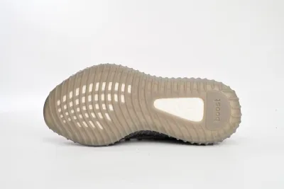 adidas Yeezy Boost 350 V2 Beluga Reflective GW1229  02