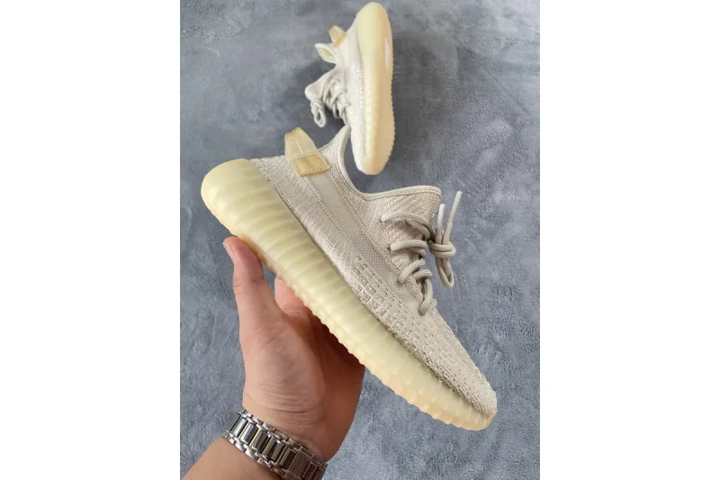 Reps StockX Shoes Adidas Yeezy Boost 350 V2 Light UV Sensitive GY3438??