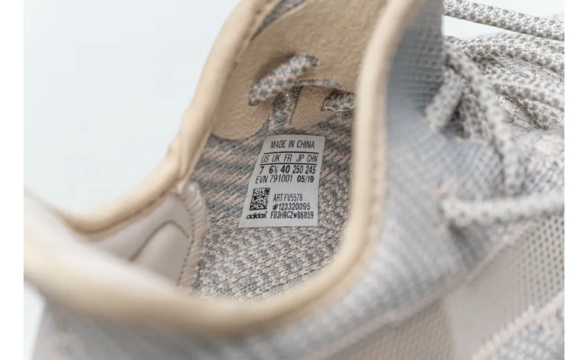 Reps StockX Shoes Adidas Yeezy Boost 350 V2 Synth Silver Pink FV5578??