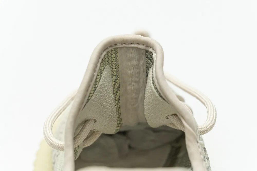 Reps StockX Shoes Adidas Yeezy Boost 350 V2 Citrin Reflective FW5318??
