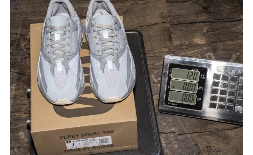 Reps StockX Shoes Adidas Yeezy Boost 700 “Inertia” EG7597??