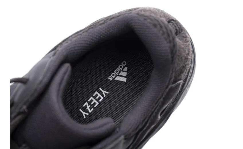 Reps StockX Shoes Adidas Yeezy 700 “Utility Black” FV5304??
