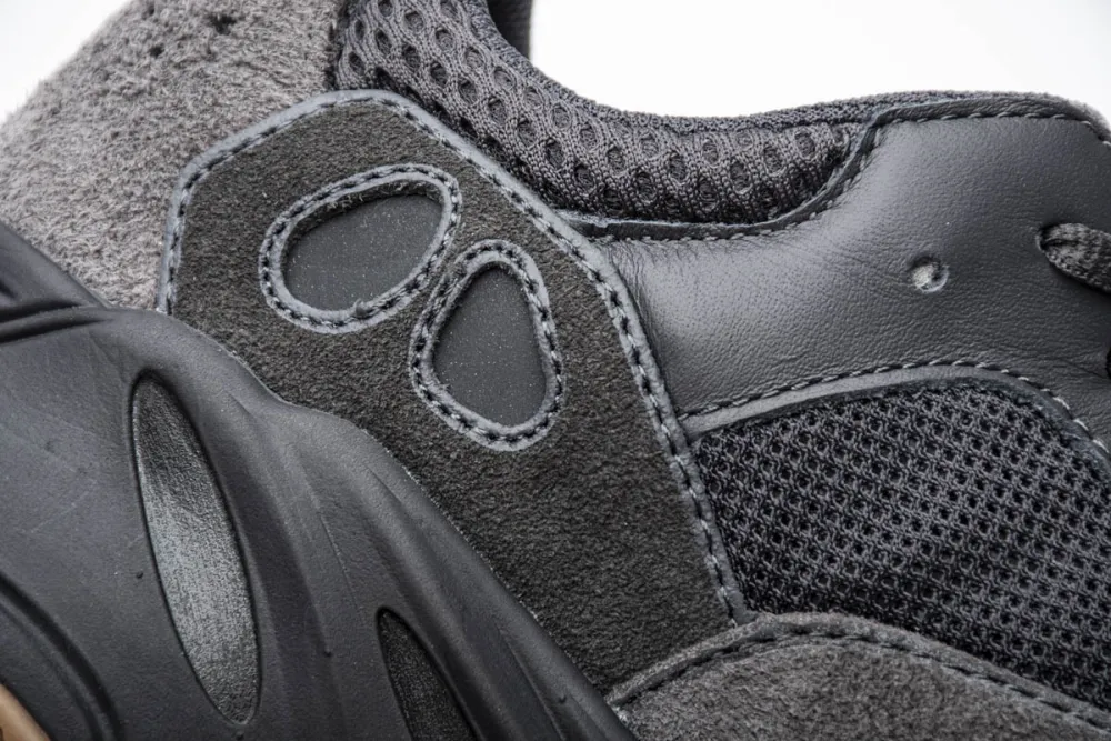 Reps StockX Shoes Adidas Yeezy Boost 700“Utility Black” FV5304??
