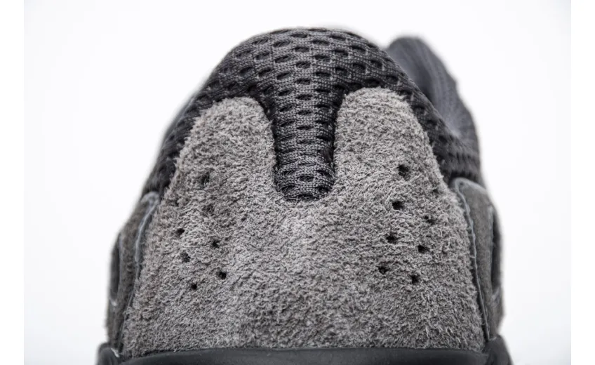 Reps StockX Shoes Adidas Yeezy Boost 700“Utility Black” FV5304??