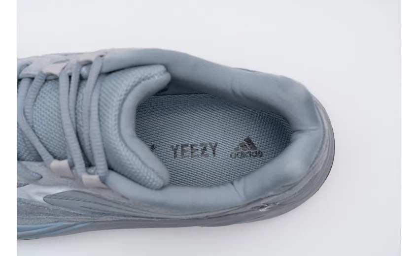 Reps StockX Shoes Adidas Yeezy Boost 700 V2 “Hospital Blue”Basf Boost FV8424??