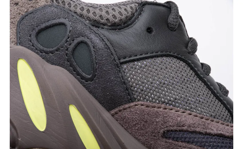 Reps StockX Shoes Adidas Yeezy Boost 700“Mauve” EE9614??
