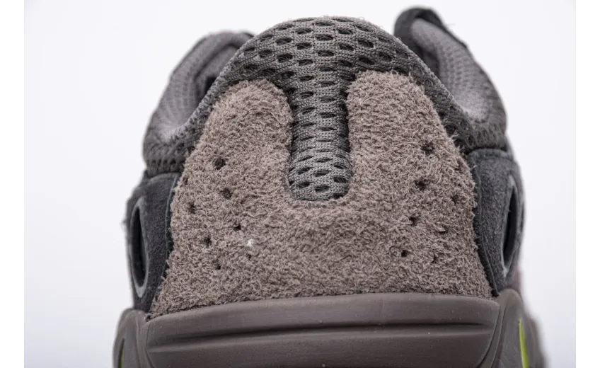 Reps StockX Shoes Adidas Yeezy Boost 700“Mauve” EE9614??